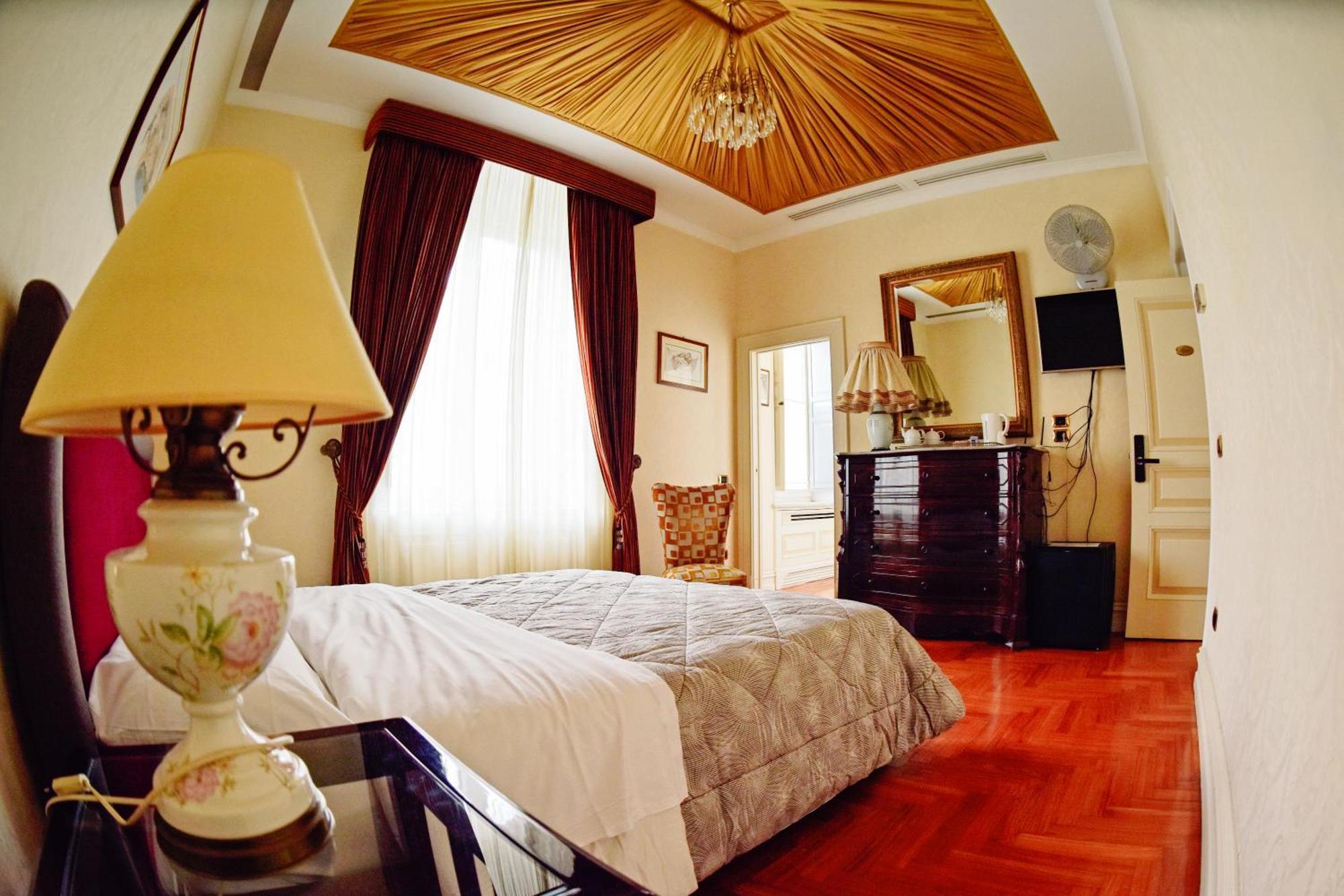 Al Centro Luxury Home Καζέρτα Εξωτερικό φωτογραφία