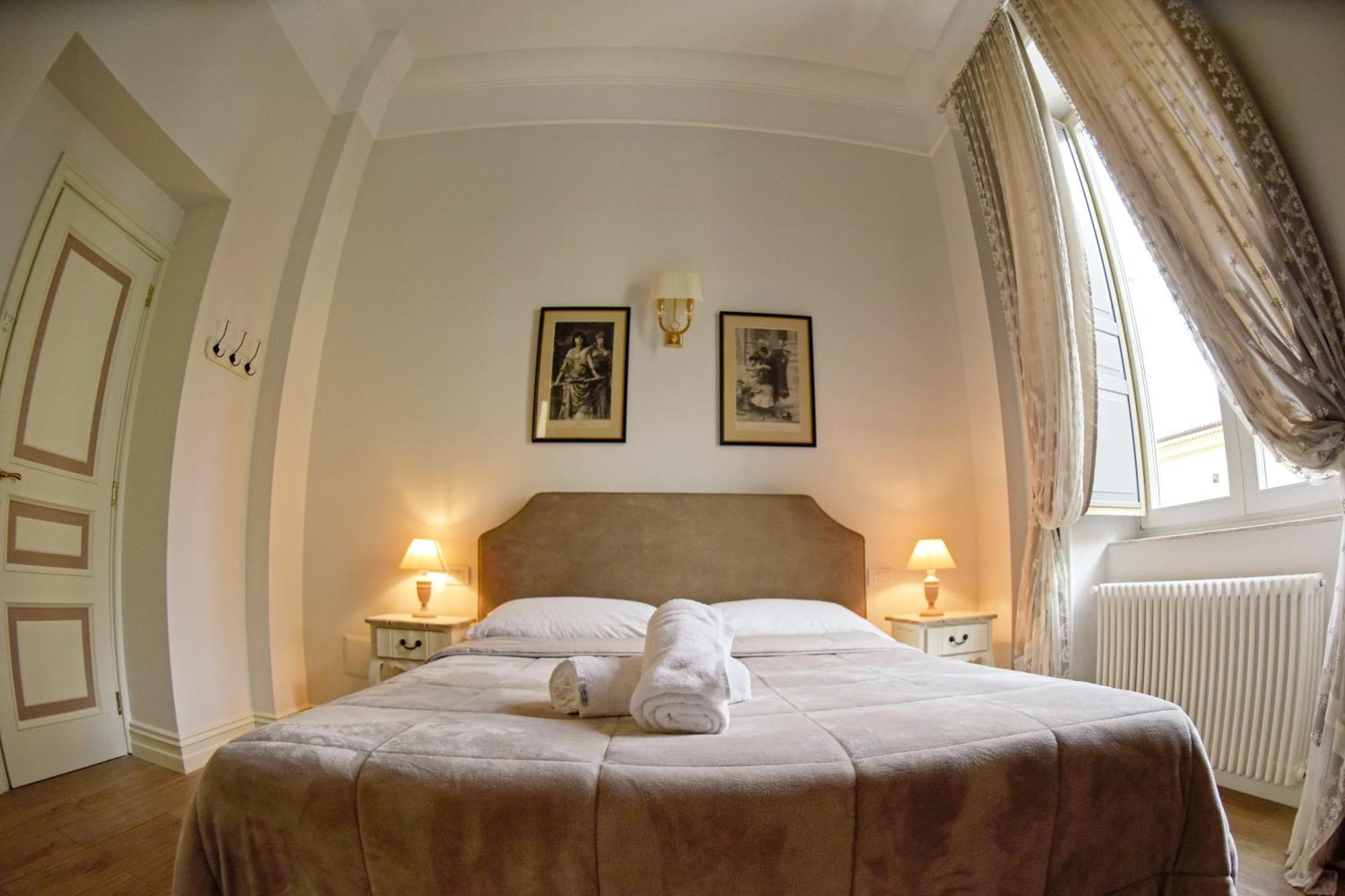 Al Centro Luxury Home Καζέρτα Εξωτερικό φωτογραφία